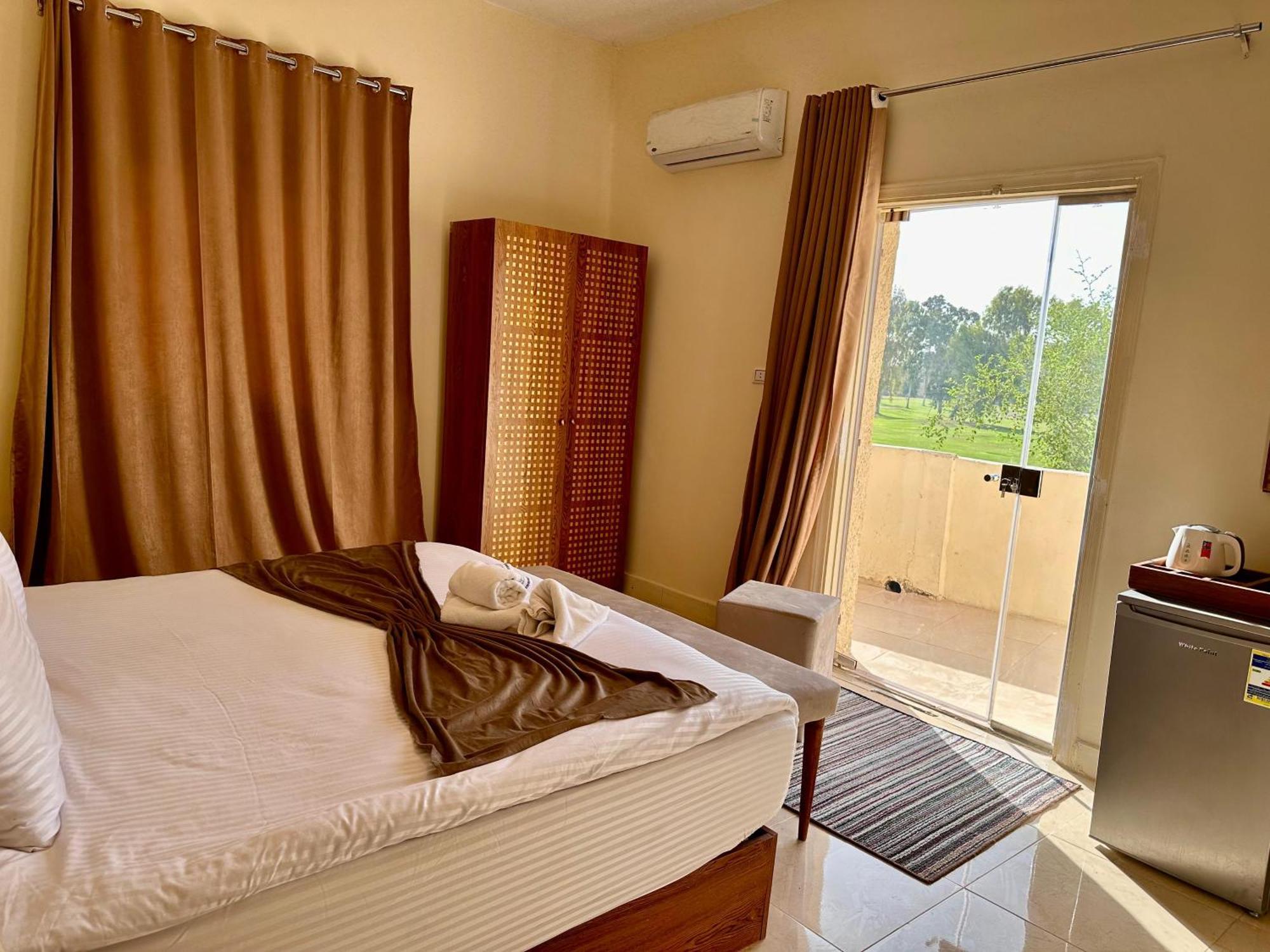 Hotel Golf Pyramids View Kafret el-Gabal Zewnętrze zdjęcie