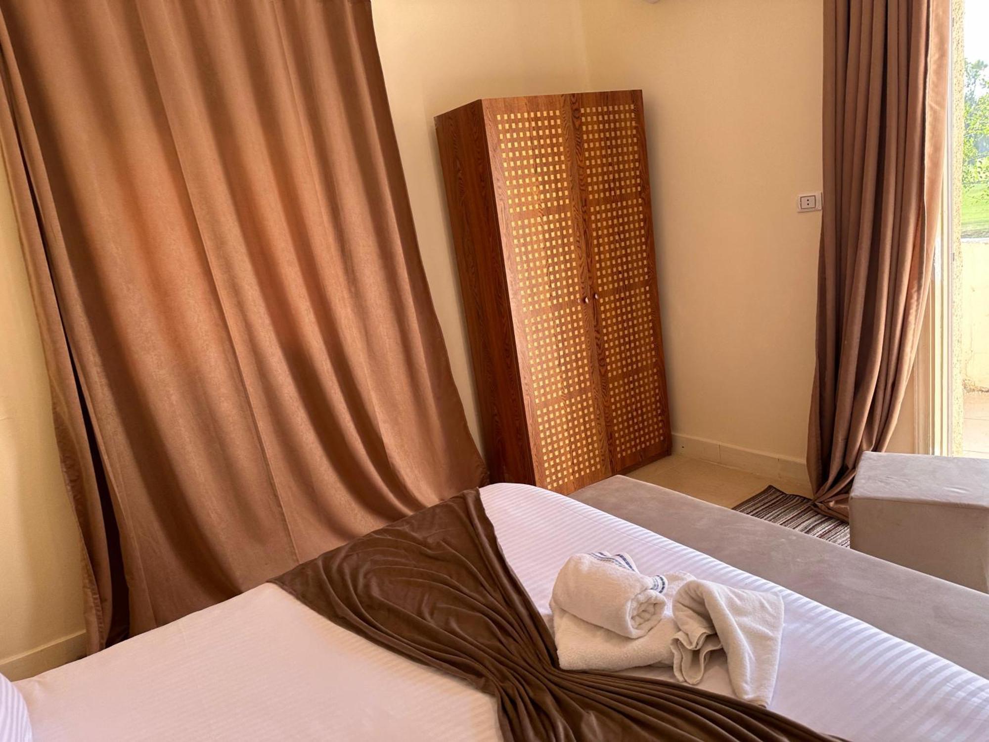 Hotel Golf Pyramids View Kafret el-Gabal Zewnętrze zdjęcie