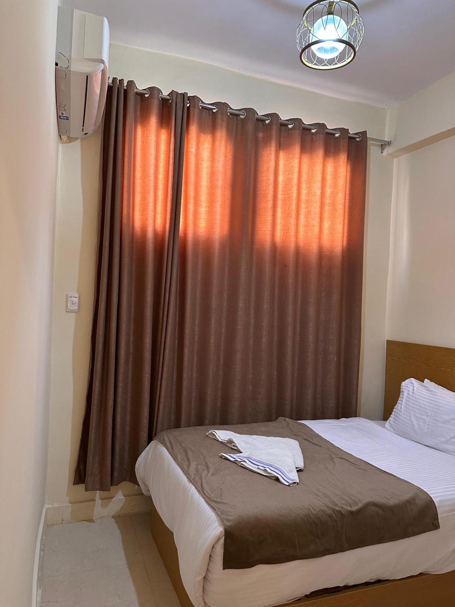 Hotel Golf Pyramids View Kafret el-Gabal Zewnętrze zdjęcie